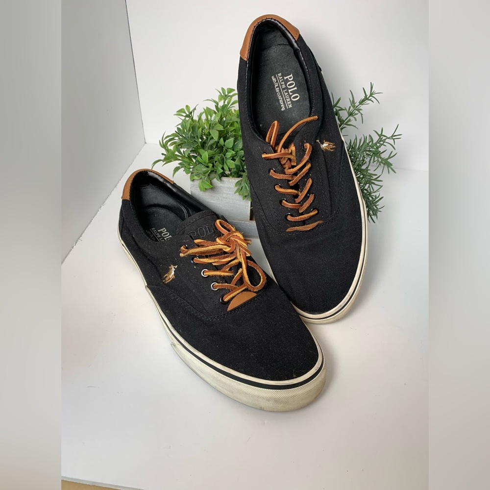 Polo Ralph Lauren
Men's Black Thorton Canvas Low Top Sneakers size 12